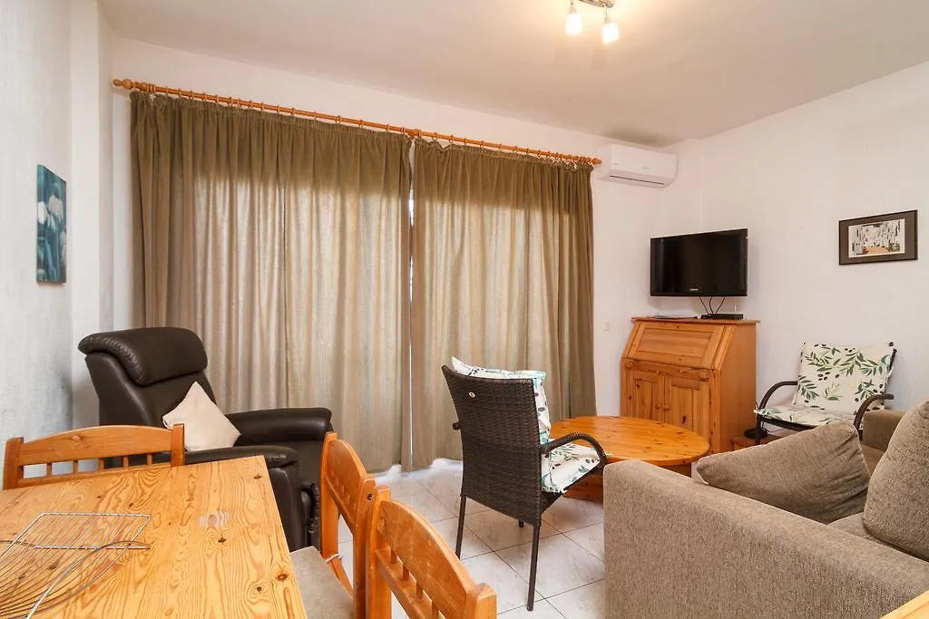 Carabeo 16 Studios Casasol Nerja Apartment